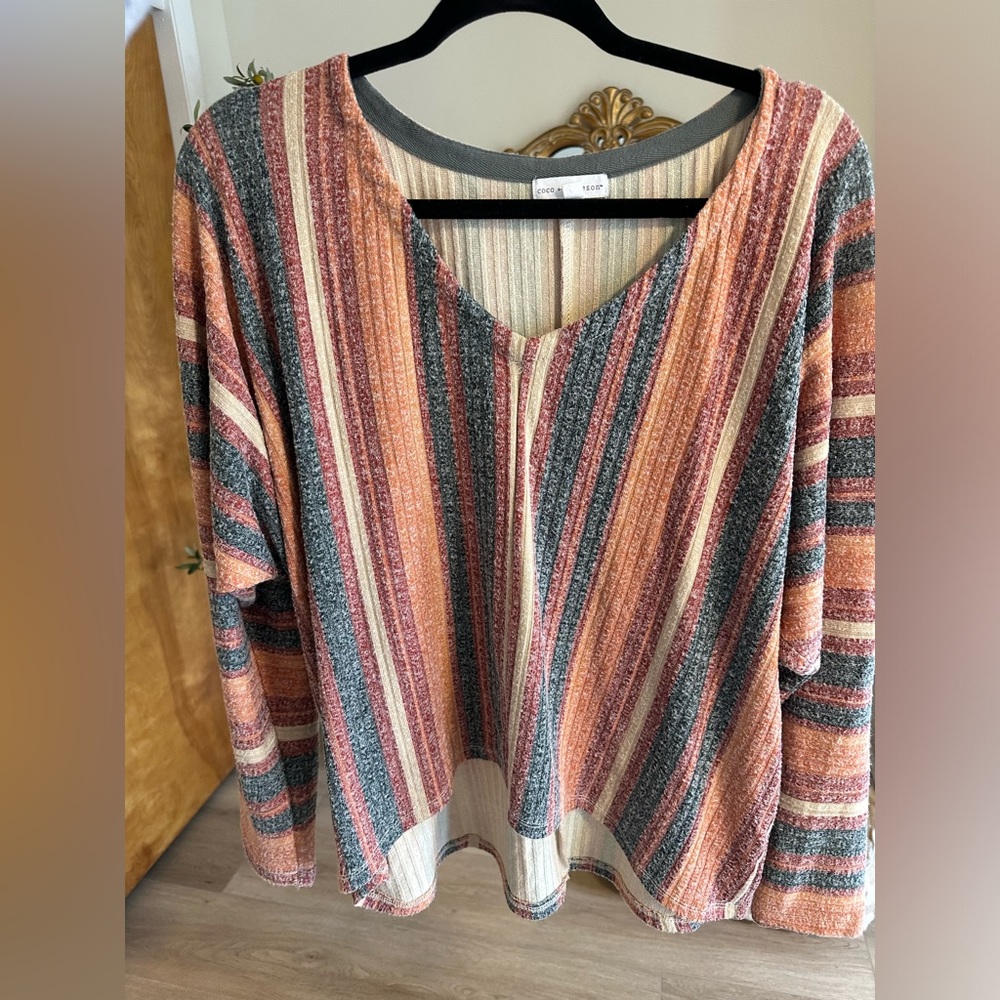 Women’s casual shirt